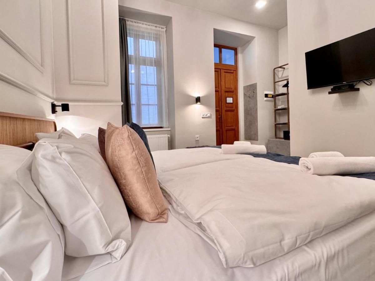 Bazaar Boutique Residence บูดาเปสต์ ภายนอก รูปภาพ